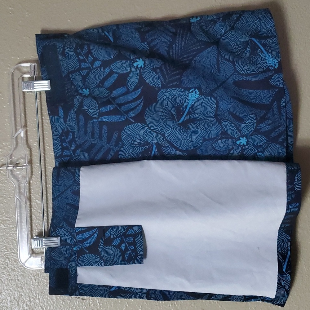 RipSkirt Hawaii Size Large Wrap Skirt Navy Blue Hibiscus Floral Design - Picture 4 of 6